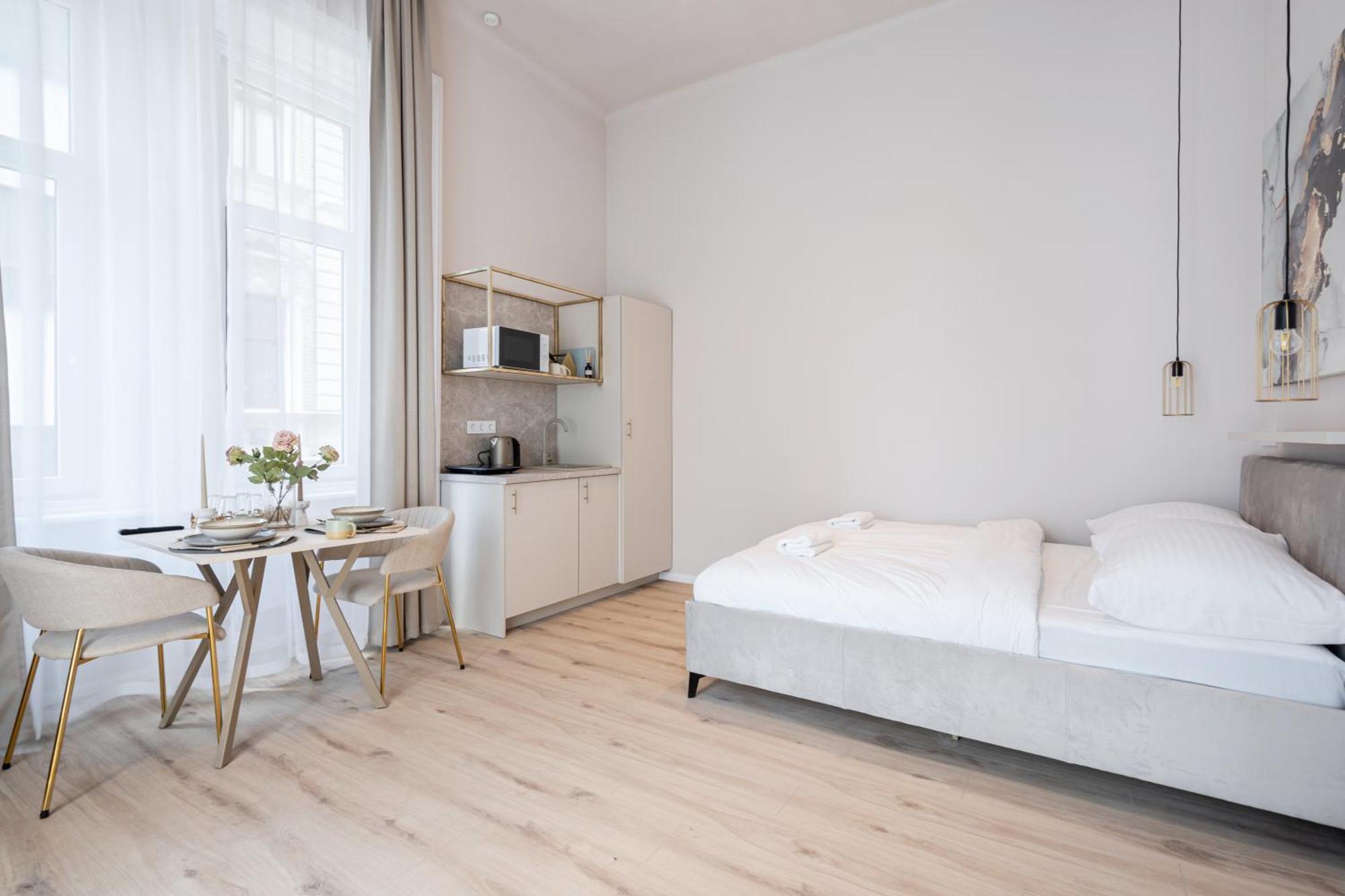 W30 - Wesselenyi Charming Apartment - Best Location By Bqa Budapest Exterior photo
